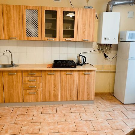 Apartments Domovik Мостова 5 Кв 38 Muncaci Exterior foto